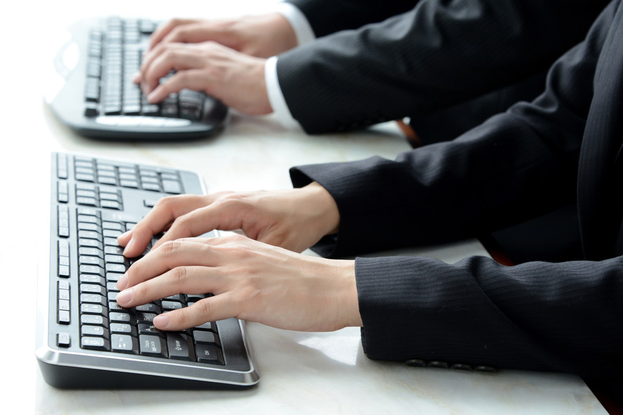 上海離婚房產(chǎn)律師解讀:兒子兒媳名義下的別墅之爭,法院如何裁決?