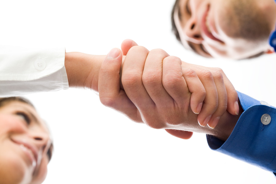 上海夫妻離婚后房子過戶怎么辦?律師來幫你