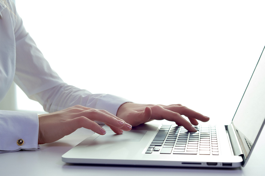 上海房產律師獨家秘籍:當愛情退潮,如何優雅地分割“房產蛋糕”