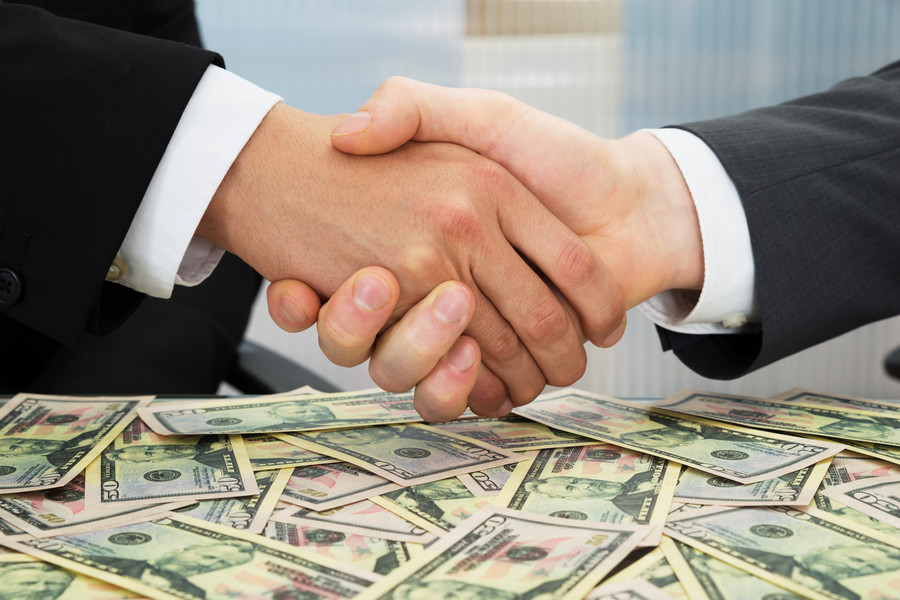 上海離婚房產(chǎn)律師解讀:兒子兒媳名義下的別墅之爭,法院如何裁決?