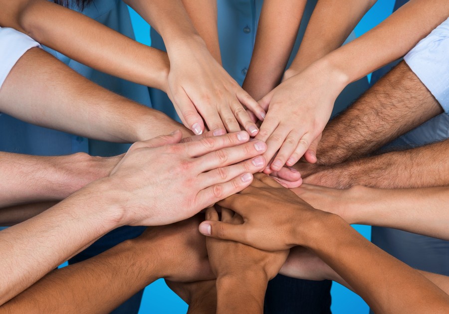 一方婚外情導(dǎo)致感情破裂怎樣離婚能分得最多財(cái)產(chǎn)?上海著名離婚律師告訴您