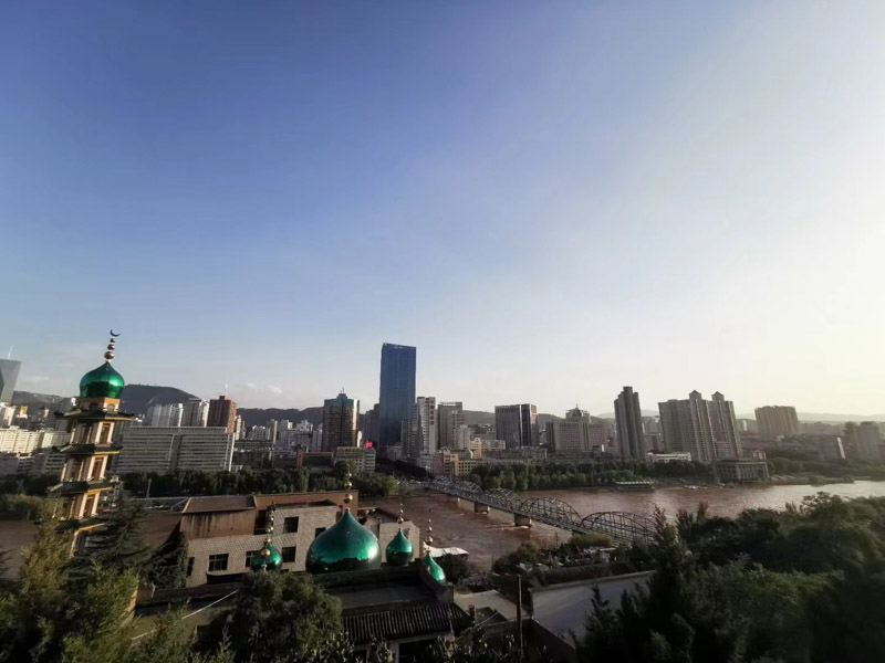 上海免費離婚律師來講講夫妻一方出軌的花費能否追回