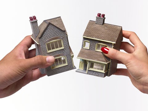 嘉定律師離婚時共有房產(chǎn)如何轉(zhuǎn)讓