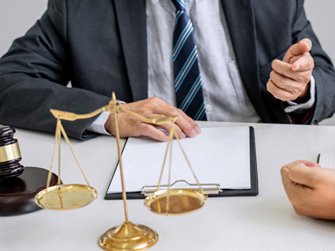 麻煩我和朋友準備登記結婚,但是他的離婚證找不到了,目前請問一下